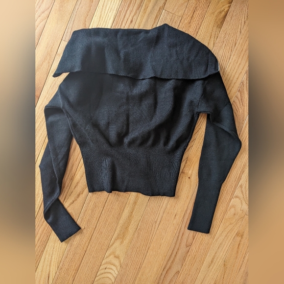 One grey day sweater - Picture 2 of 5